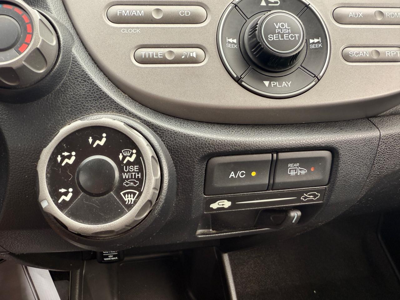 2013 Honda Fit 5dr HB Auto LX - Photo #25