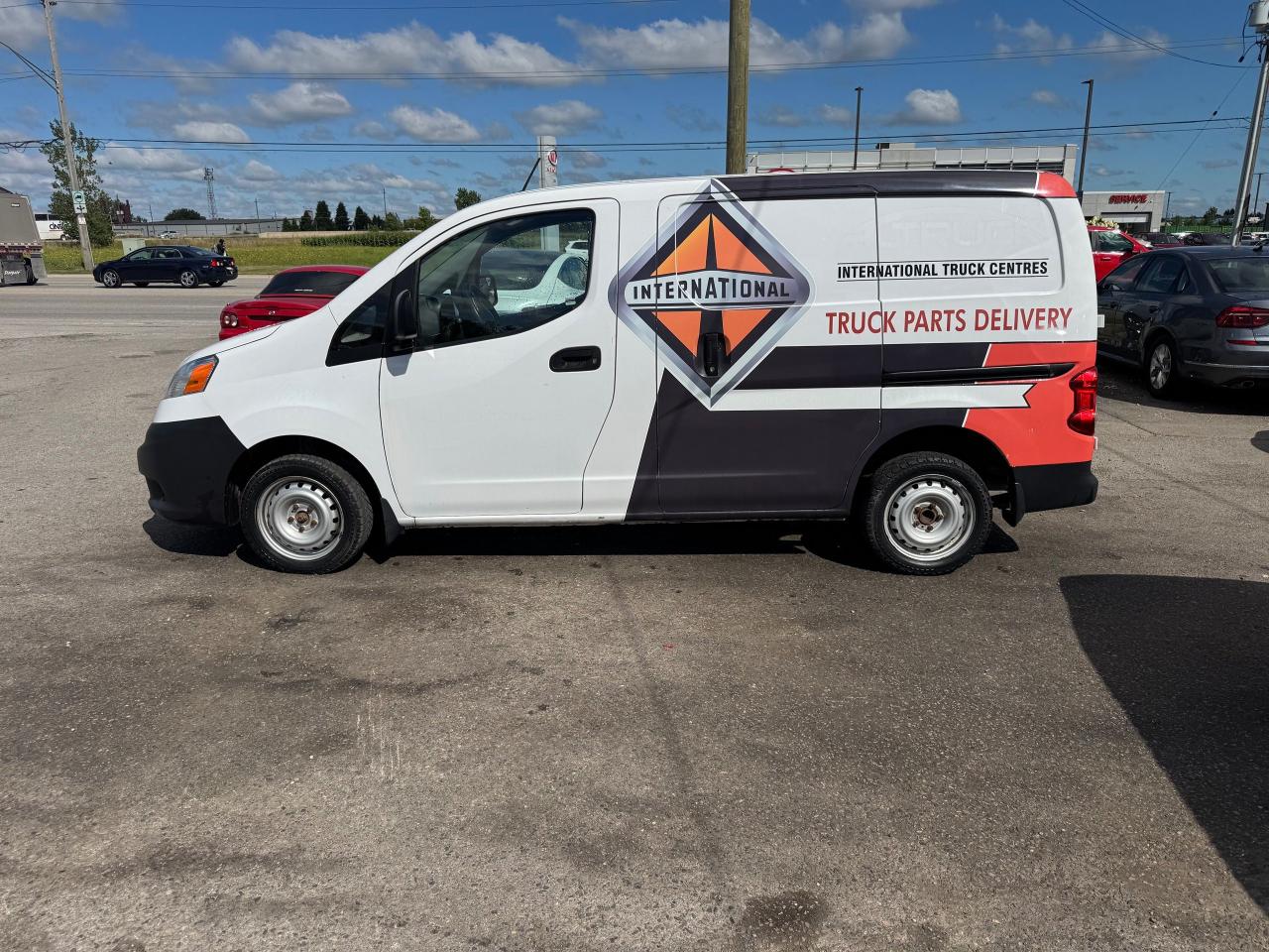 2019 Nissan NV200 S, BACKUP CAM, 4 CYL, AUTO, RUNS WELL, AS IS - Photo #2