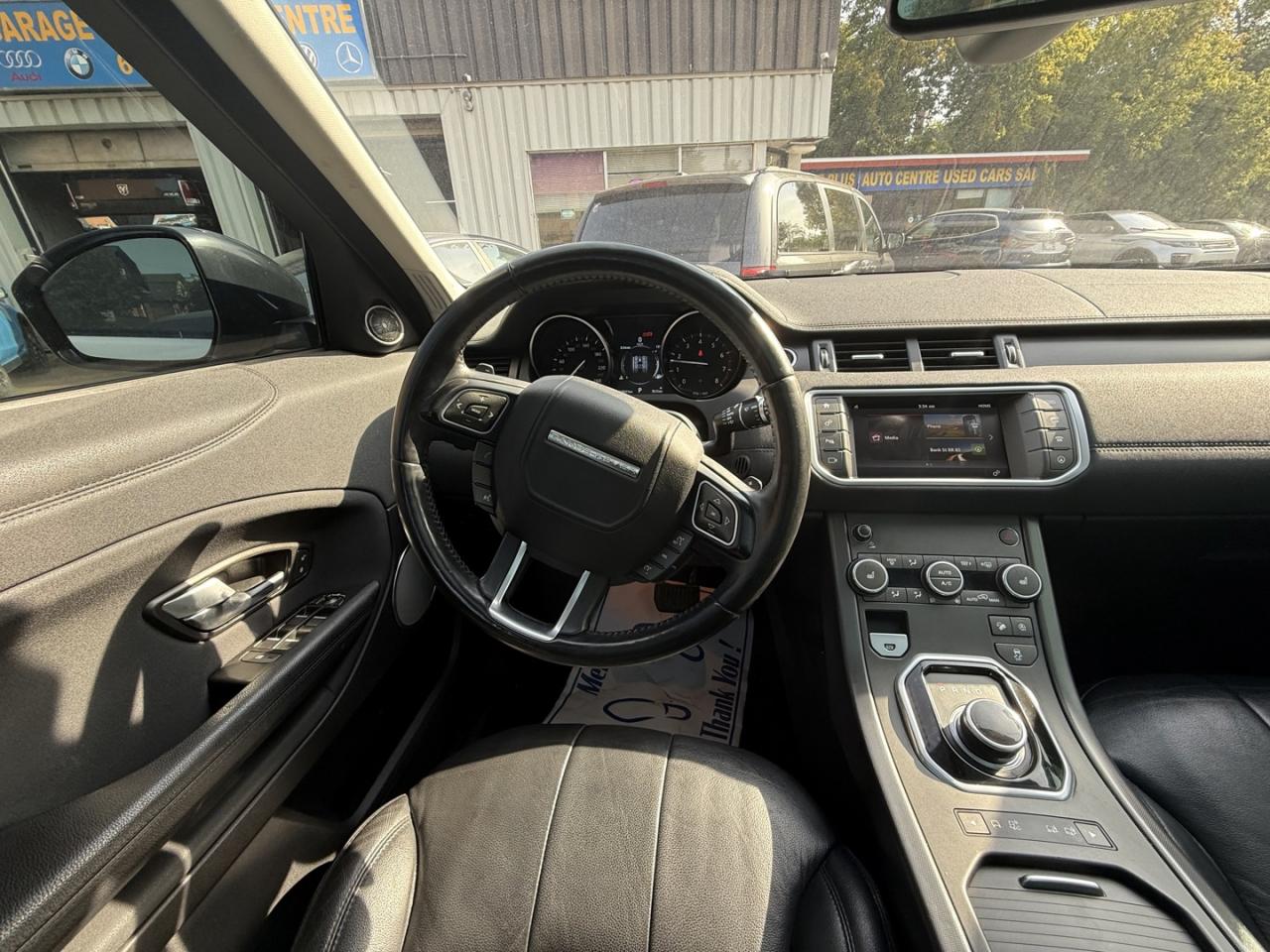 2019 Land Rover Evoque SE - Photo #7