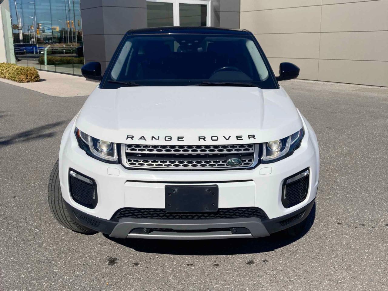 2019 Land Rover Evoque SE - Photo #4