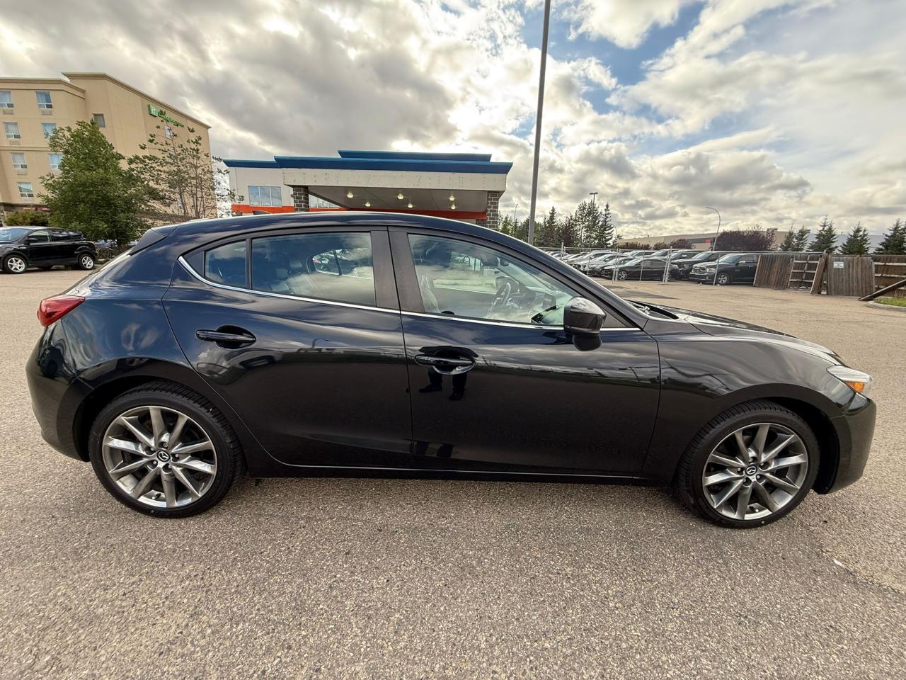 2018 Mazda MAZDA3 GT | HUD | ALL CREDIT ACCEPTED!! - Photo #8