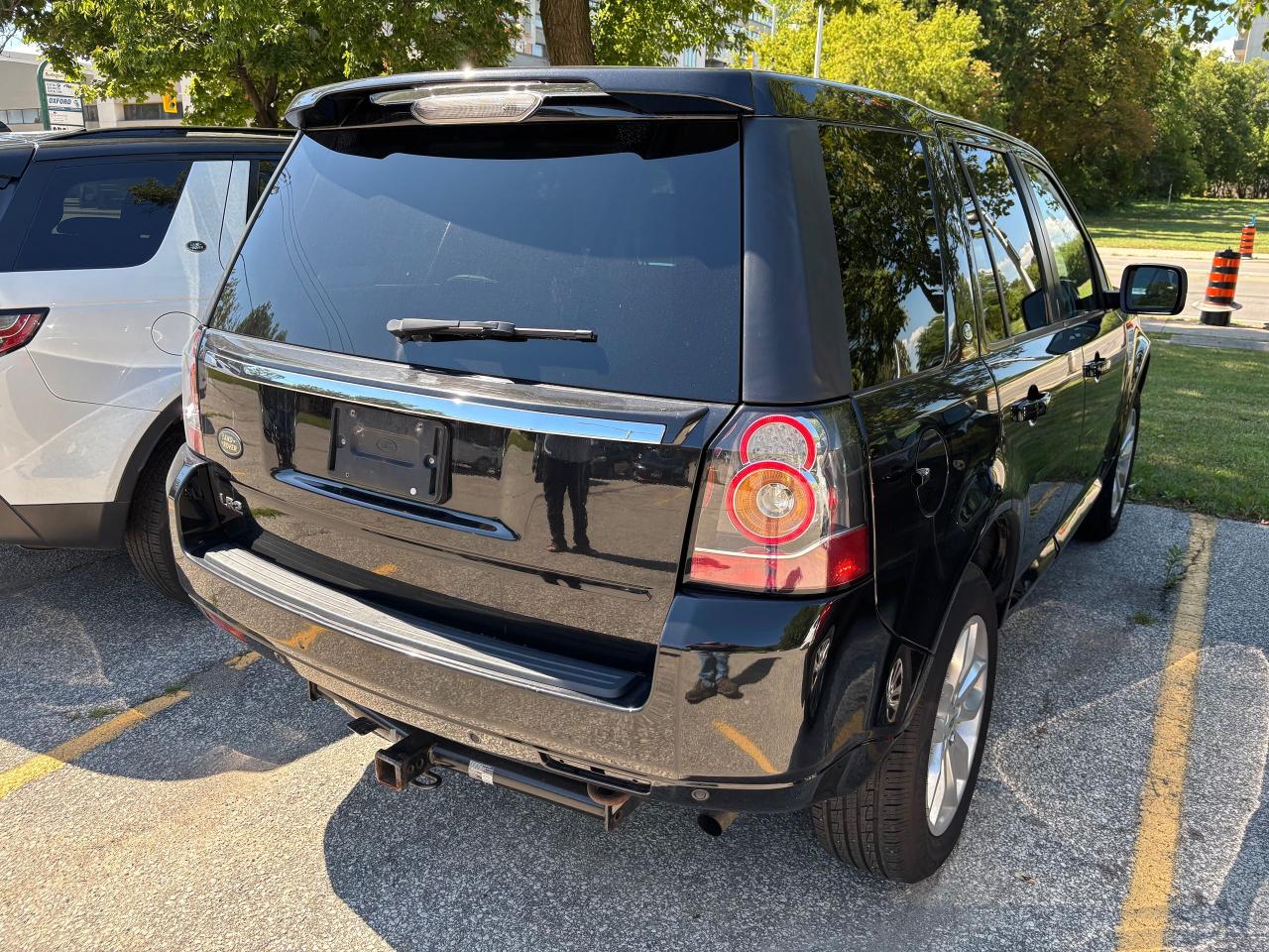 2013 Land Rover LR2  Photo3