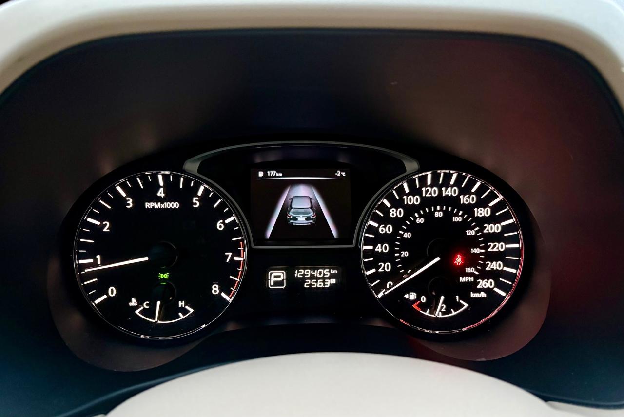 2014 Nissan Pathfinder S Photo