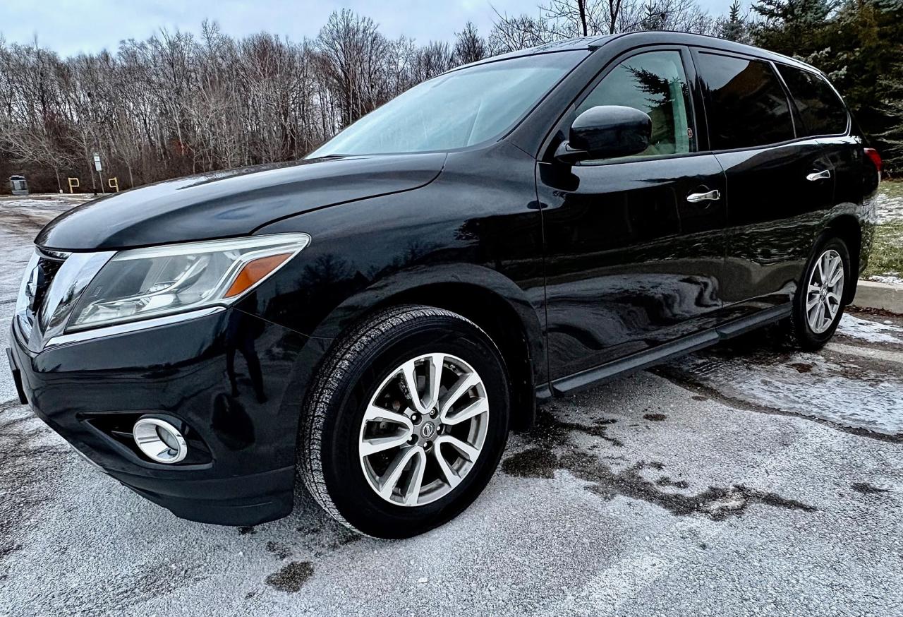 2014 Nissan Pathfinder S Photo