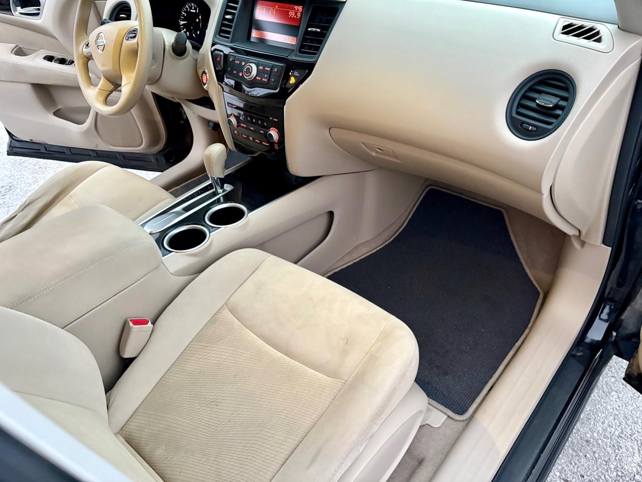 2014 Nissan Pathfinder S Photo