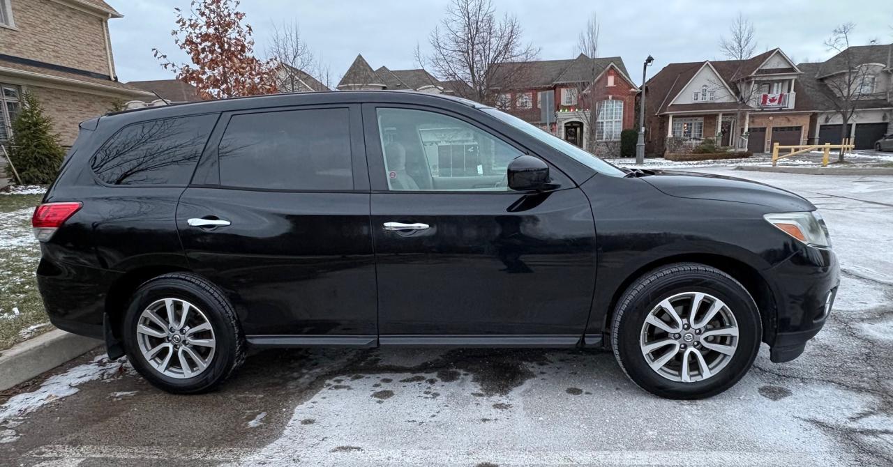 2014 Nissan Pathfinder S Photo