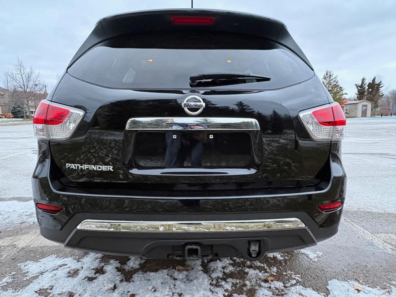 2014 Nissan Pathfinder S Photo