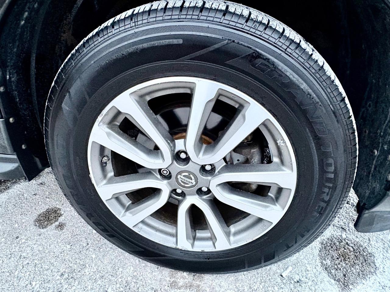 2014 Nissan Pathfinder S Photo