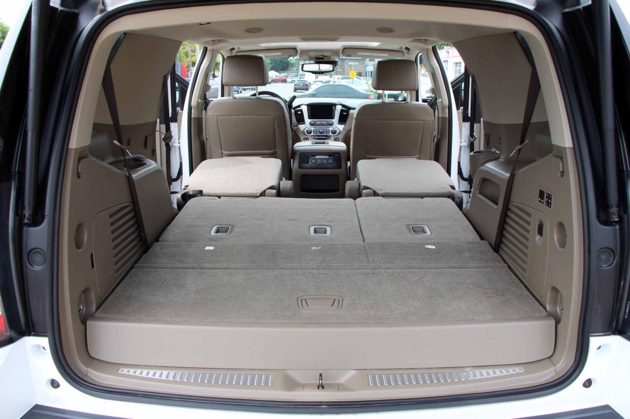 2017 GMC Yukon 4WD 4DR SLT - Photo #11