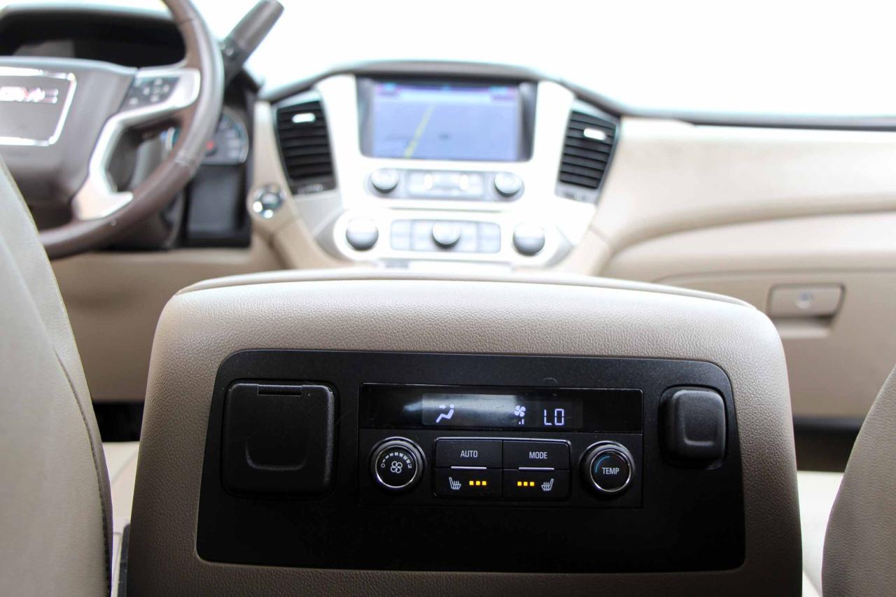 2017 GMC Yukon 4WD 4DR SLT - Photo #34