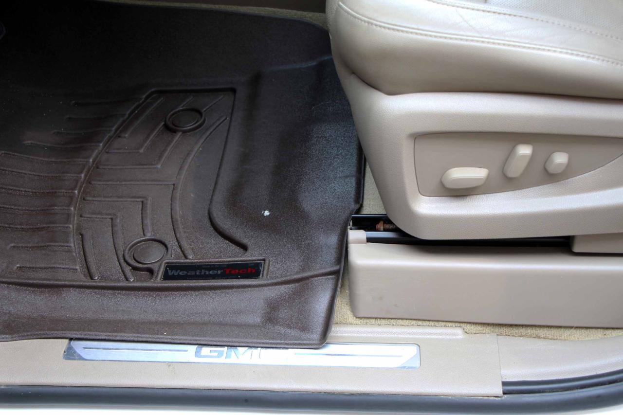 2017 GMC Yukon 4WD 4DR SLT - Photo #37
