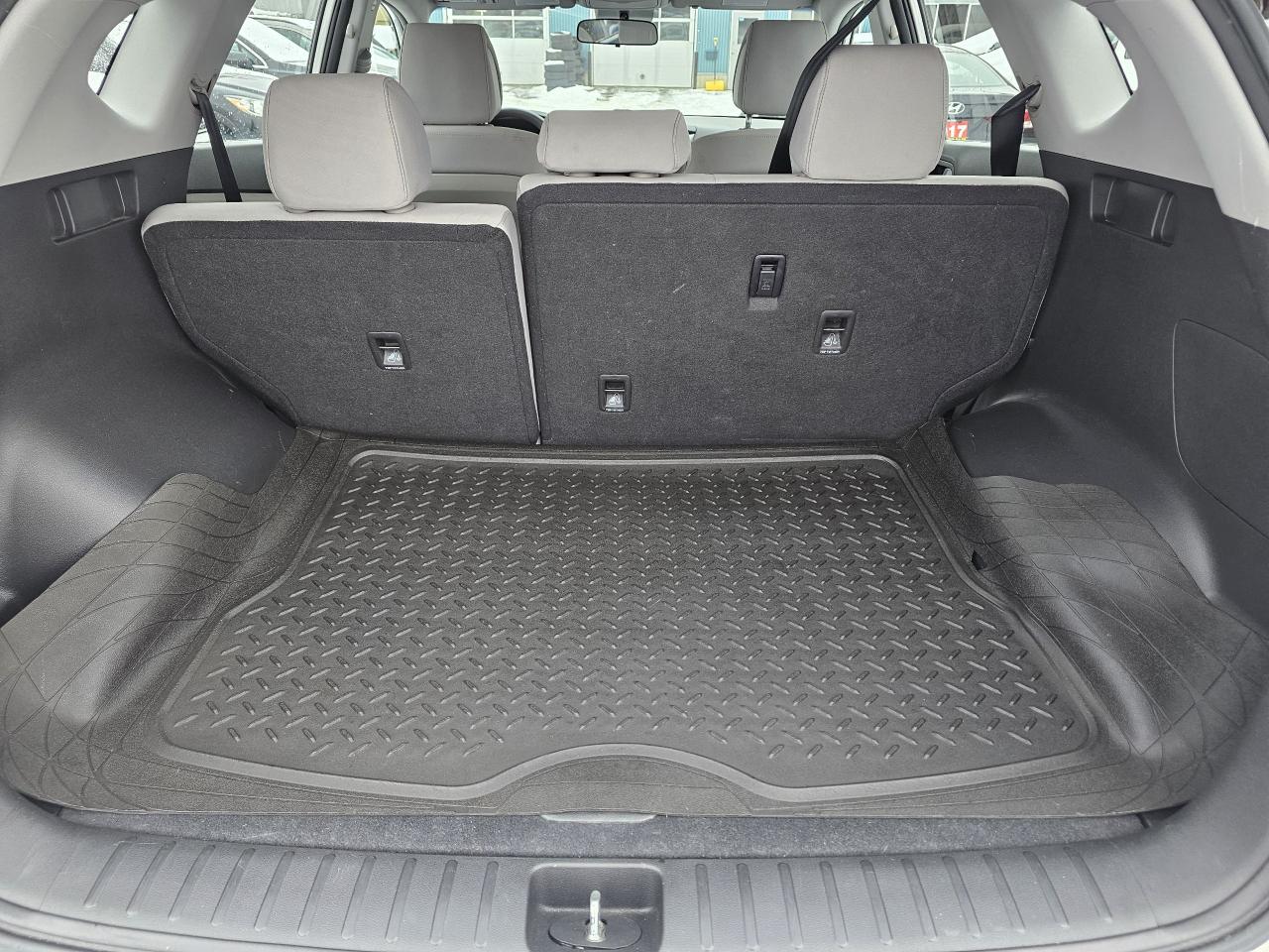 2017 Hyundai Tucson AWD 4dr 2.0L, AUTO, A/C, BLUETOOTH, BACKUP CAMERA Photo