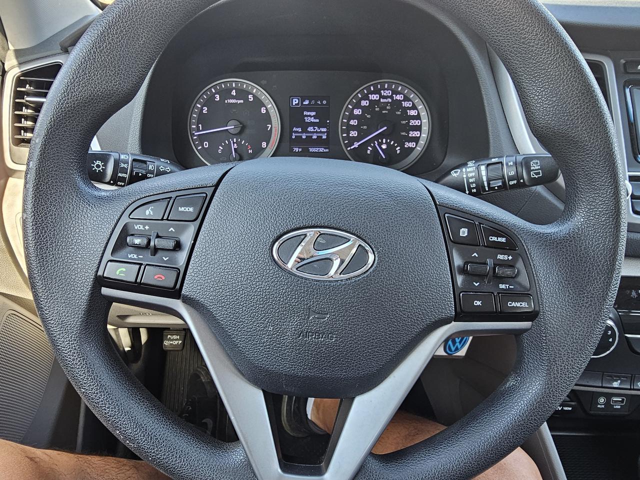 2017 Hyundai Tucson AWD 4dr 2.0L, AUTO, A/C, BLUETOOTH, BACKUP CAMERA Photo