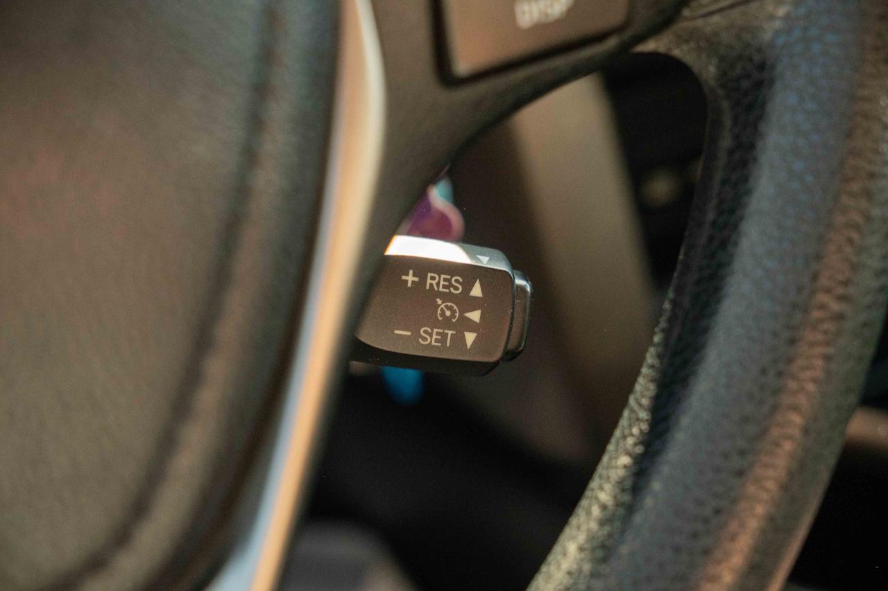 2015 Toyota RAV4 XLE - Photo #28