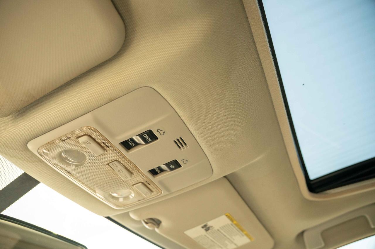 2015 Toyota RAV4 XLE - Photo #30