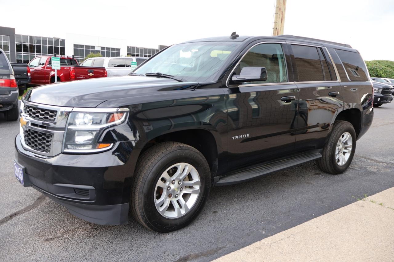 2015 Chevrolet Tahoe V8 LS 4WD CERTIFIED *ACCIDENT FREE*8 SEATS* CAMERA BLUETOOTH LEATHER HEATED SUNROOF CRUISE ALLOYS - Photo #3