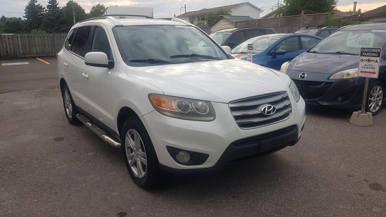 Used 2012 Hyundai Santa Fe GL Premium for sale in Oshawa, ON