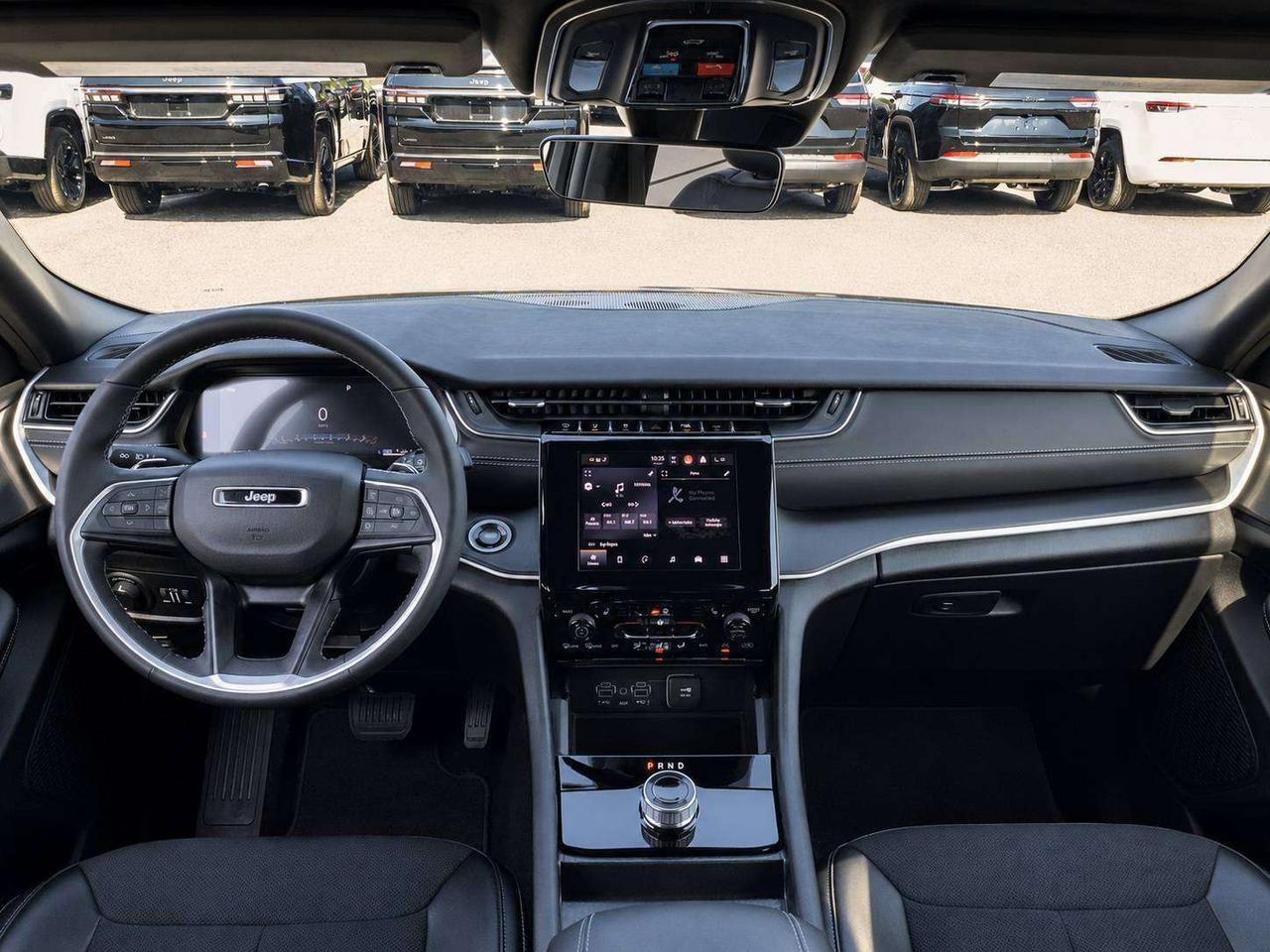2025 Jeep Grand Cherokee Altitude | Sunroof | SafetyTech |Heated Seats |4X4 Photo