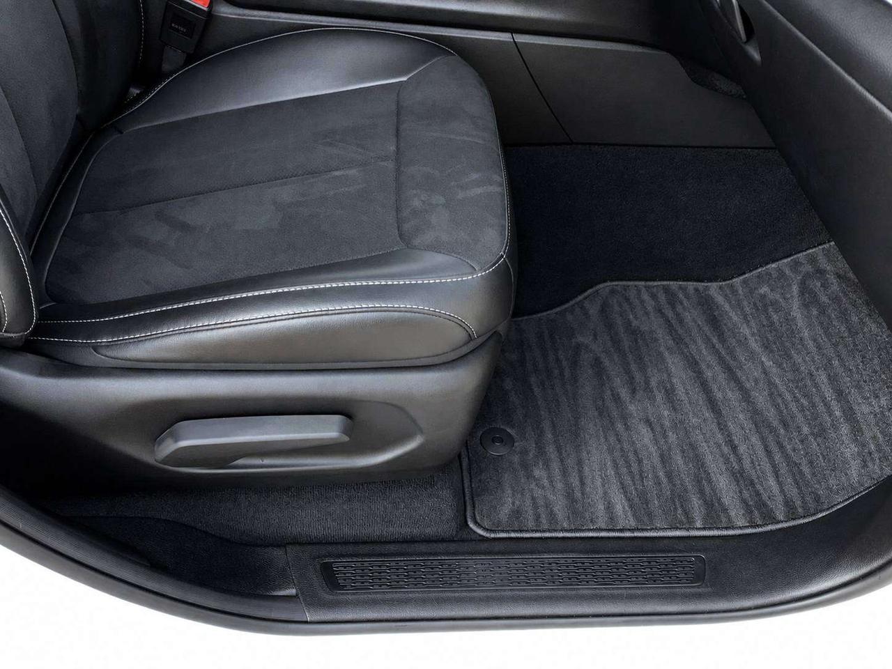 2025 Jeep Grand Cherokee Altitude | Sunroof | SafetyTech |Heated Seats |4X4 Photo