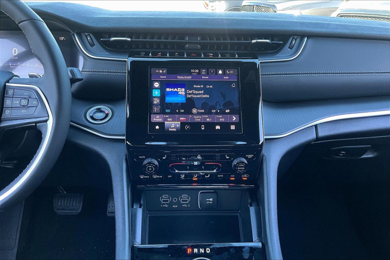 2025 Jeep Grand Cherokee ALTITUDE 4X4 | Side Step | Power Sunroof | Tow Pkg Photo