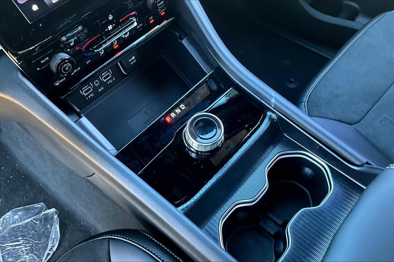 2025 Jeep Grand Cherokee ALTITUDE 4X4 | Side Step | Power Sunroof | Tow Pkg Photo