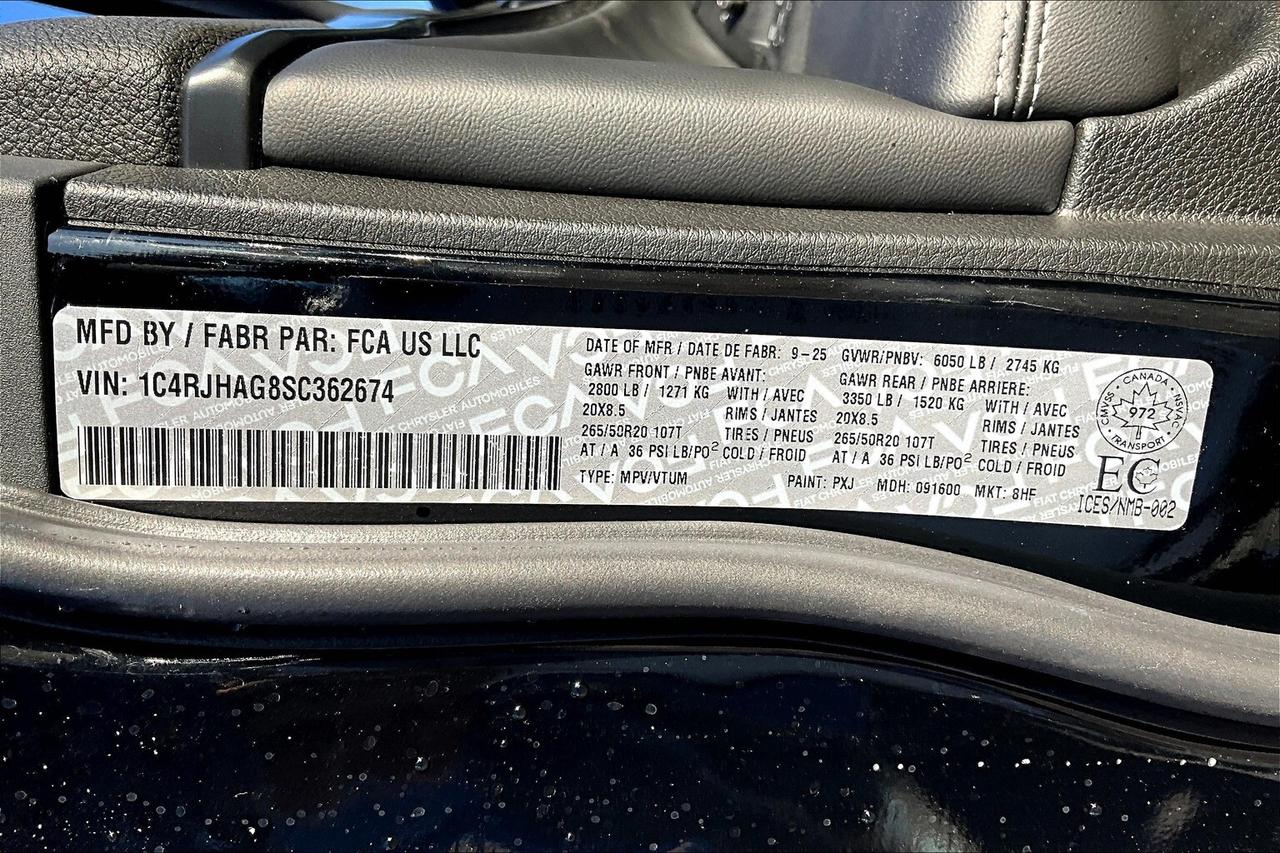 2025 Jeep Grand Cherokee ALTITUDE 4X4 | Side Step | Power Sunroof | Tow Pkg Photo