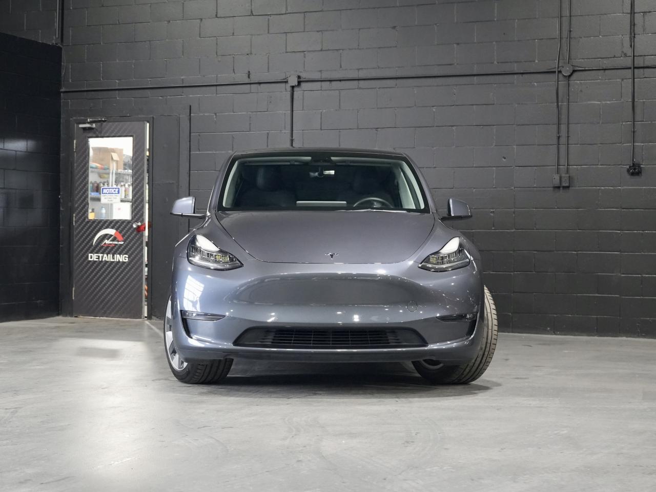 2022 Tesla Model Y Long Range AWD/PANO/NAV/CAM Photo2