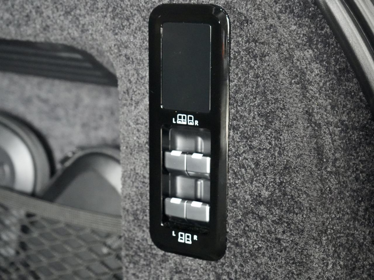 2023 Land Rover Range Rover Autobiography/ANTI THEFT/HUD/PANO/23 IN RIM/7PASS Photo