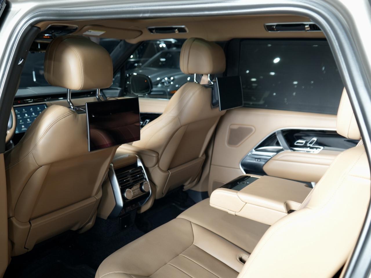 2023 Land Rover Range Rover Autobiography/ANTI THEFT/HUD/PANO/23 IN RIM/7PASS Photo