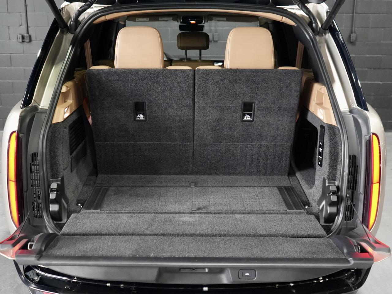 2023 Land Rover Range Rover Autobiography/ANTI THEFT/HUD/PANO/23 IN RIM/7PASS Photo