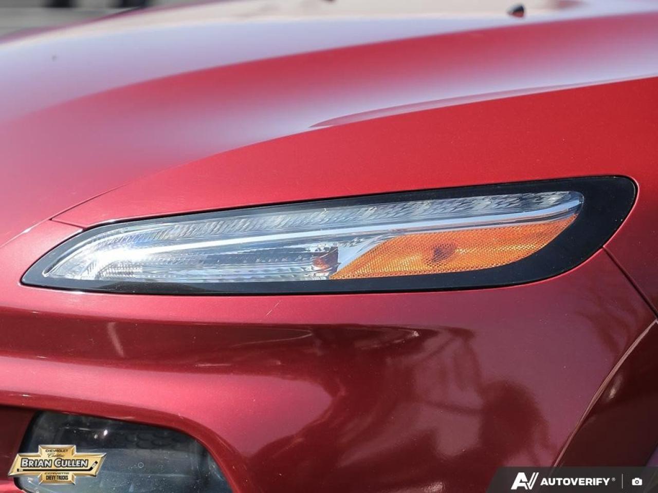 2017 Jeep Cherokee Overland 4WD 4dr Overland Photo