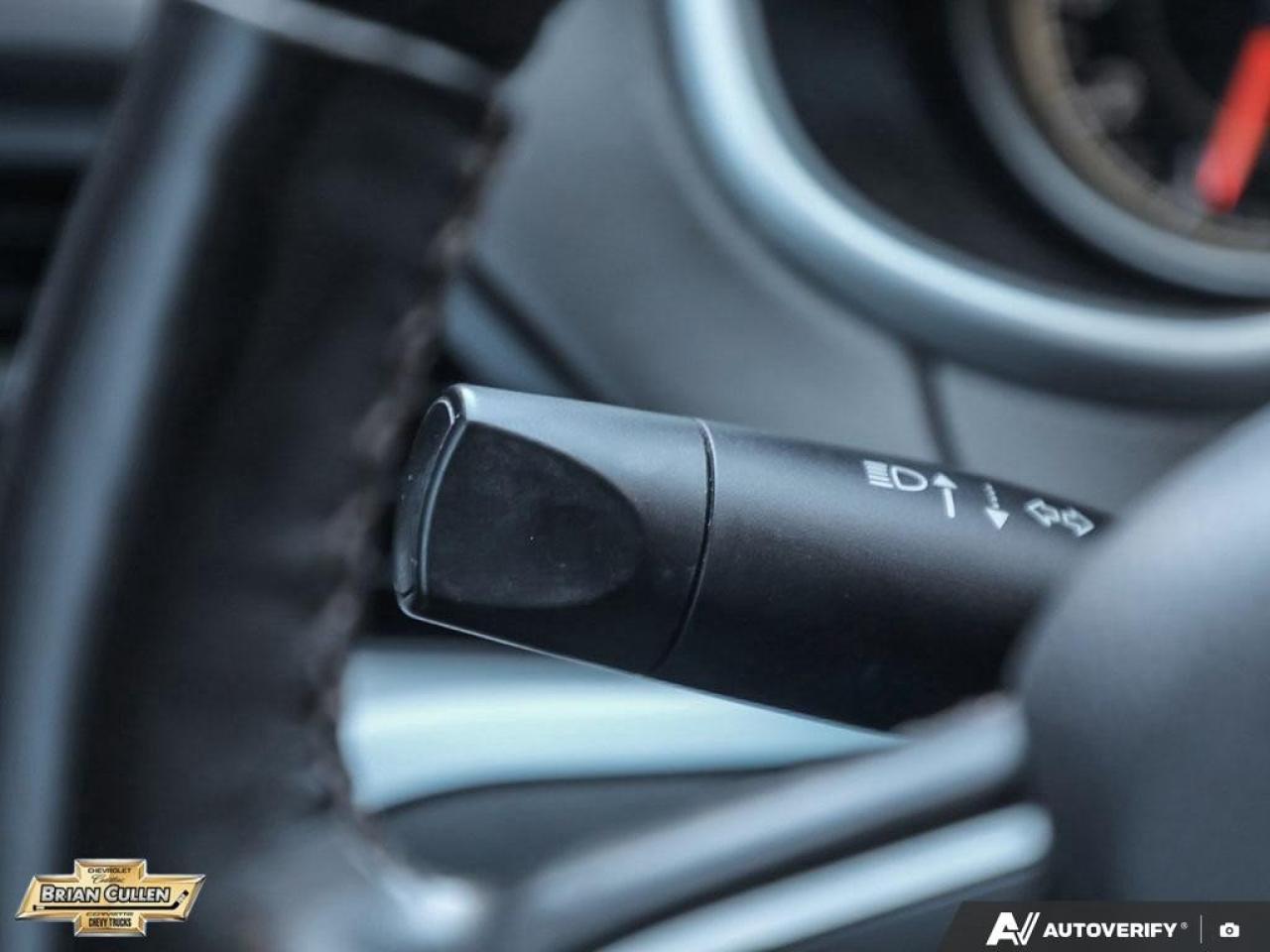 2017 Jeep Cherokee Overland 4WD 4dr Overland Photo