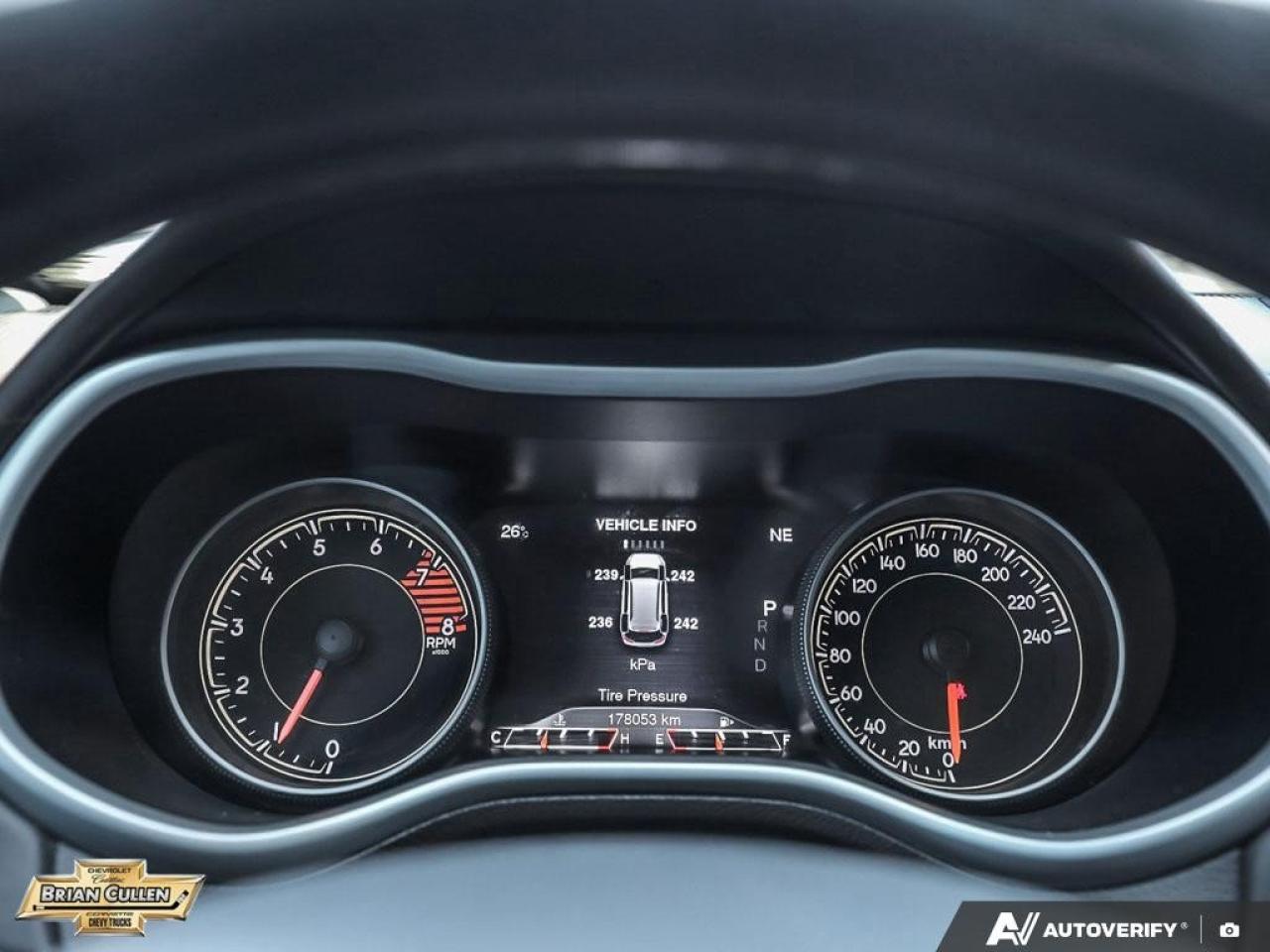 2017 Jeep Cherokee Overland 4WD 4dr Overland Photo