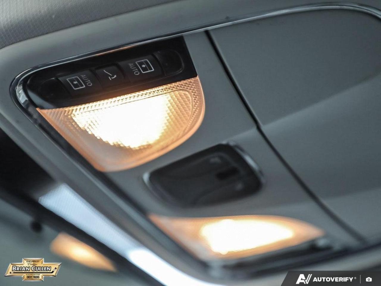 2017 Jeep Cherokee Overland 4WD 4dr Overland Photo