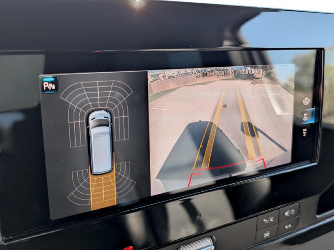 2019 Mercedes-Benz Sprinter Passenger Van Passenger 144 WB  **V6-DIESEL 12-PASS** Photo