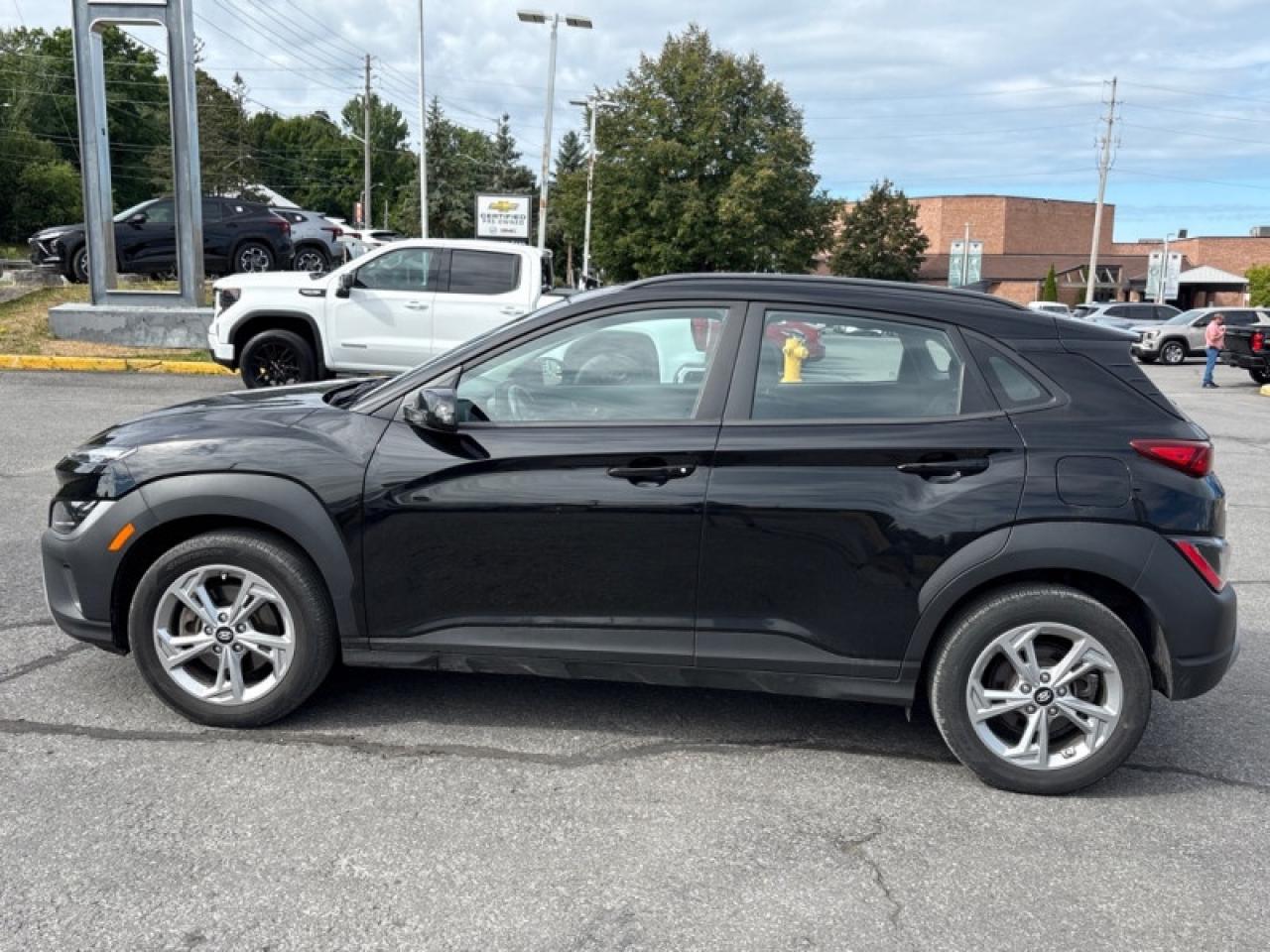 2023 Hyundai KONA 2.0L Preferred AWD  -  Heated Seats Photo2