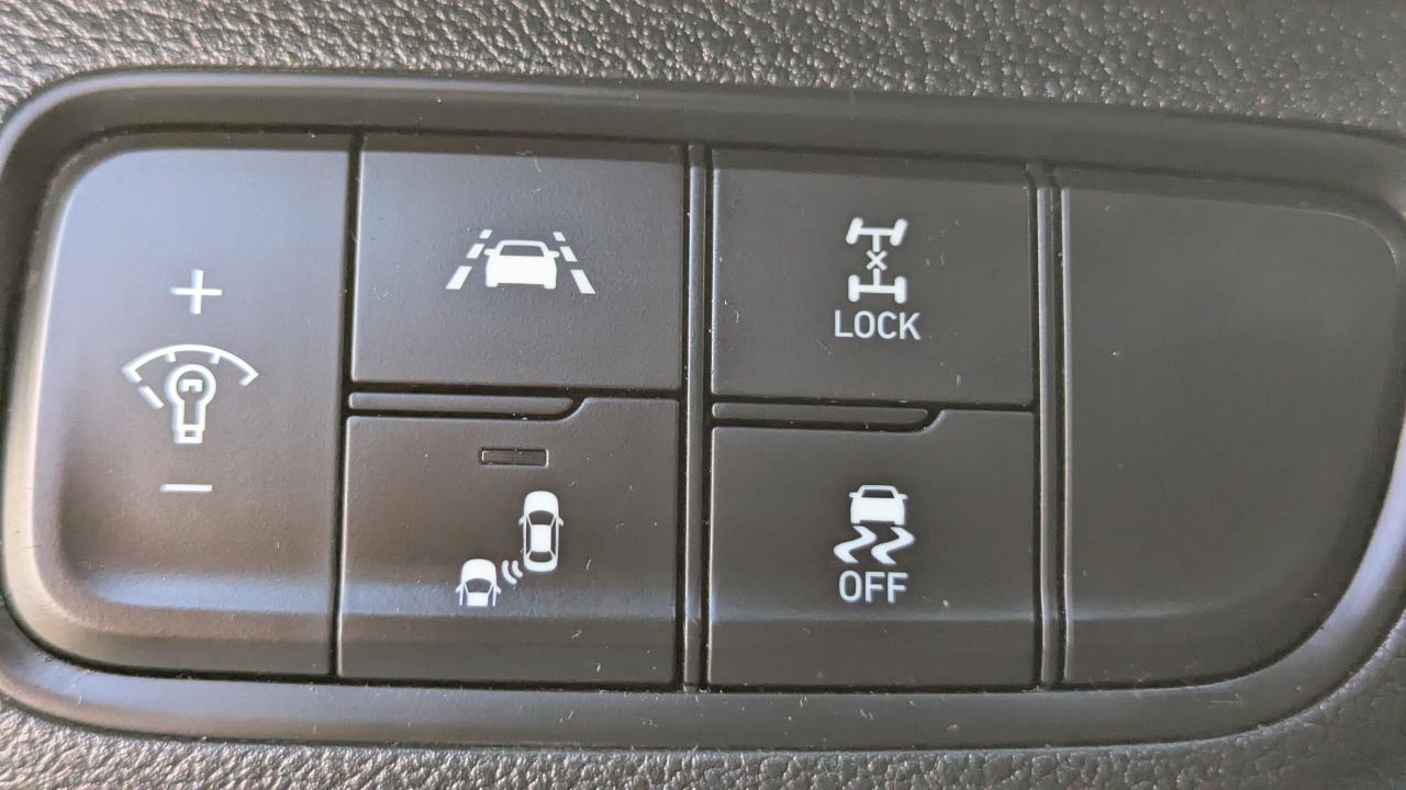 2019 Hyundai Santa Fe 2.4L Preferred AWD - Photo #13