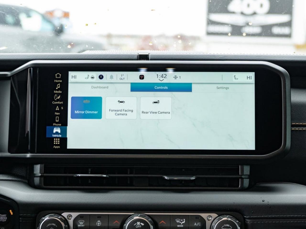 2026 Jeep Wrangler Sahara Photo