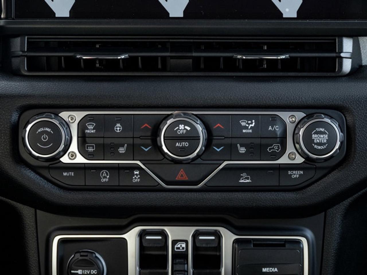 2026 Jeep Wrangler Willys Photo