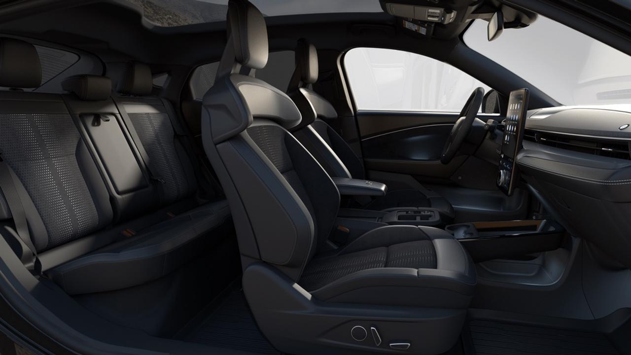 2025 Ford Mustang Mach-E GT Photo