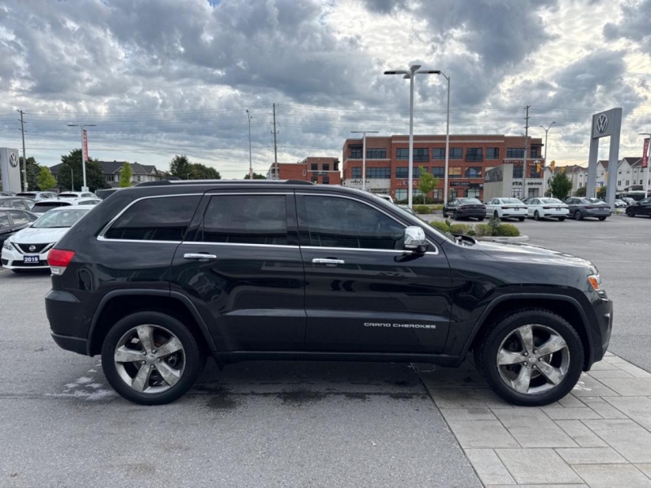 2014 Jeep Grand Cherokee Limited  - Leather Seats Photo
