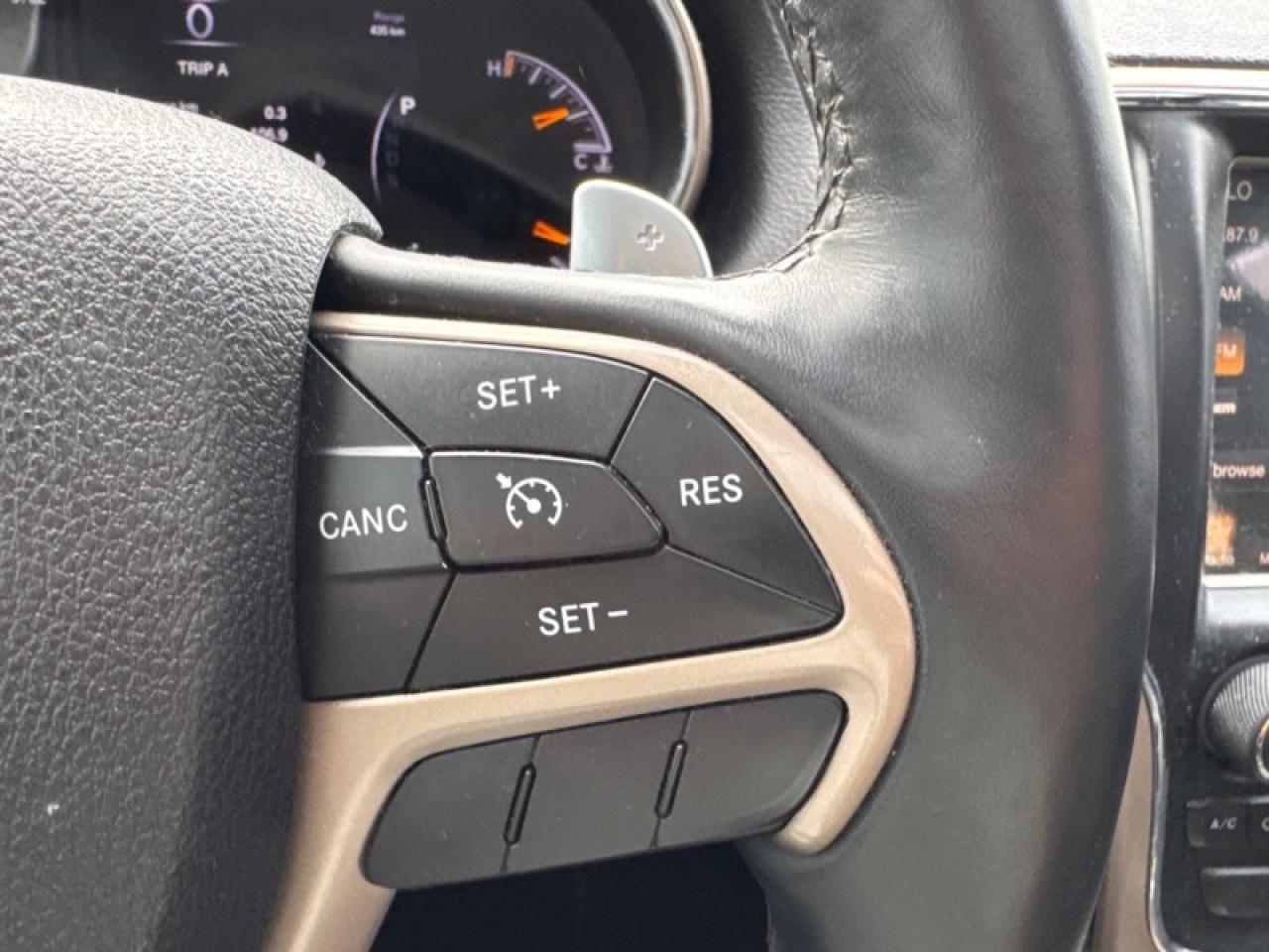 2014 Jeep Grand Cherokee Limited  - Leather Seats Photo