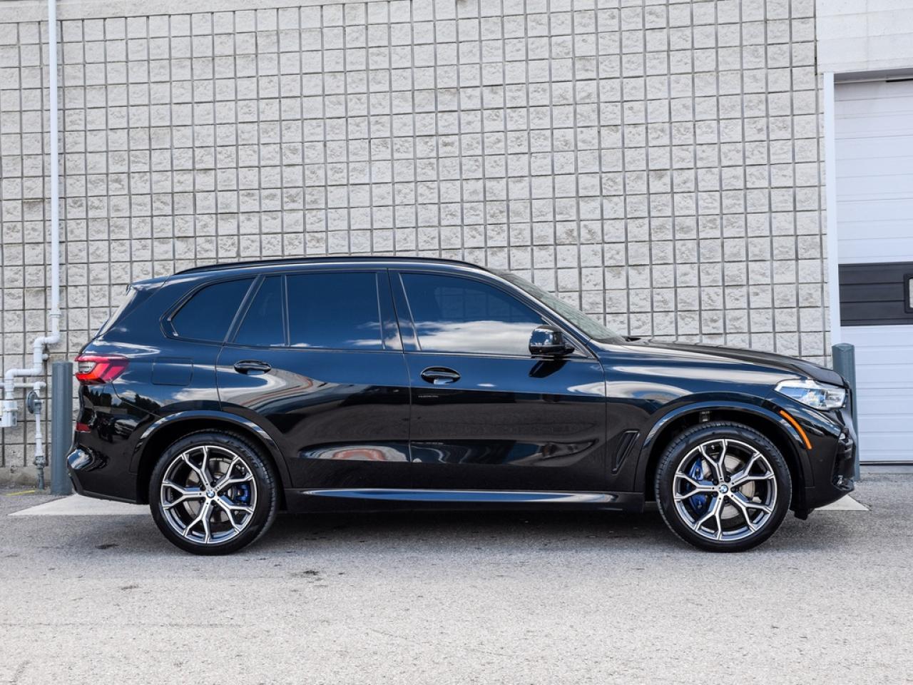 2021 BMW X5 xDrive40i *SOLD BY MAT* Photo2