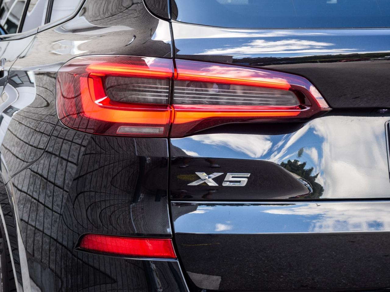 2021 BMW X5 xDrive40i *SOLD BY MAT* Photo