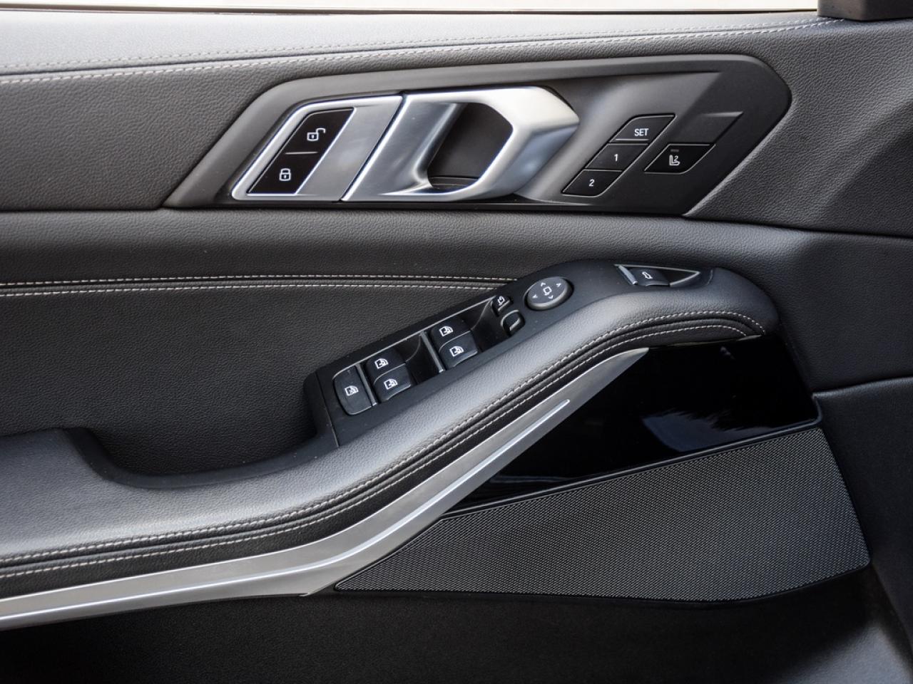 2021 BMW X5 xDrive40i *SOLD BY MAT* Photo