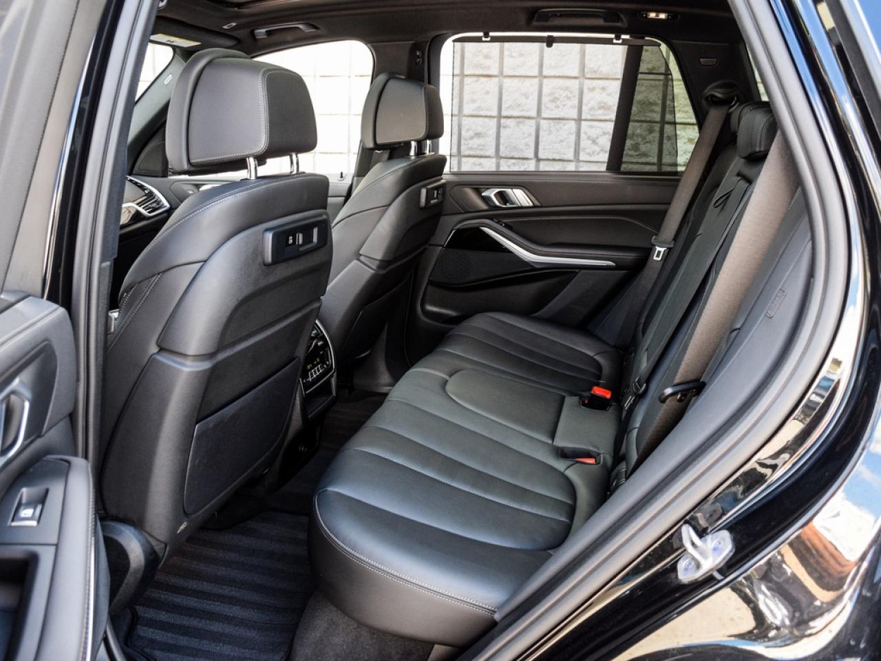 2021 BMW X5 xDrive40i *SOLD BY MAT* Photo