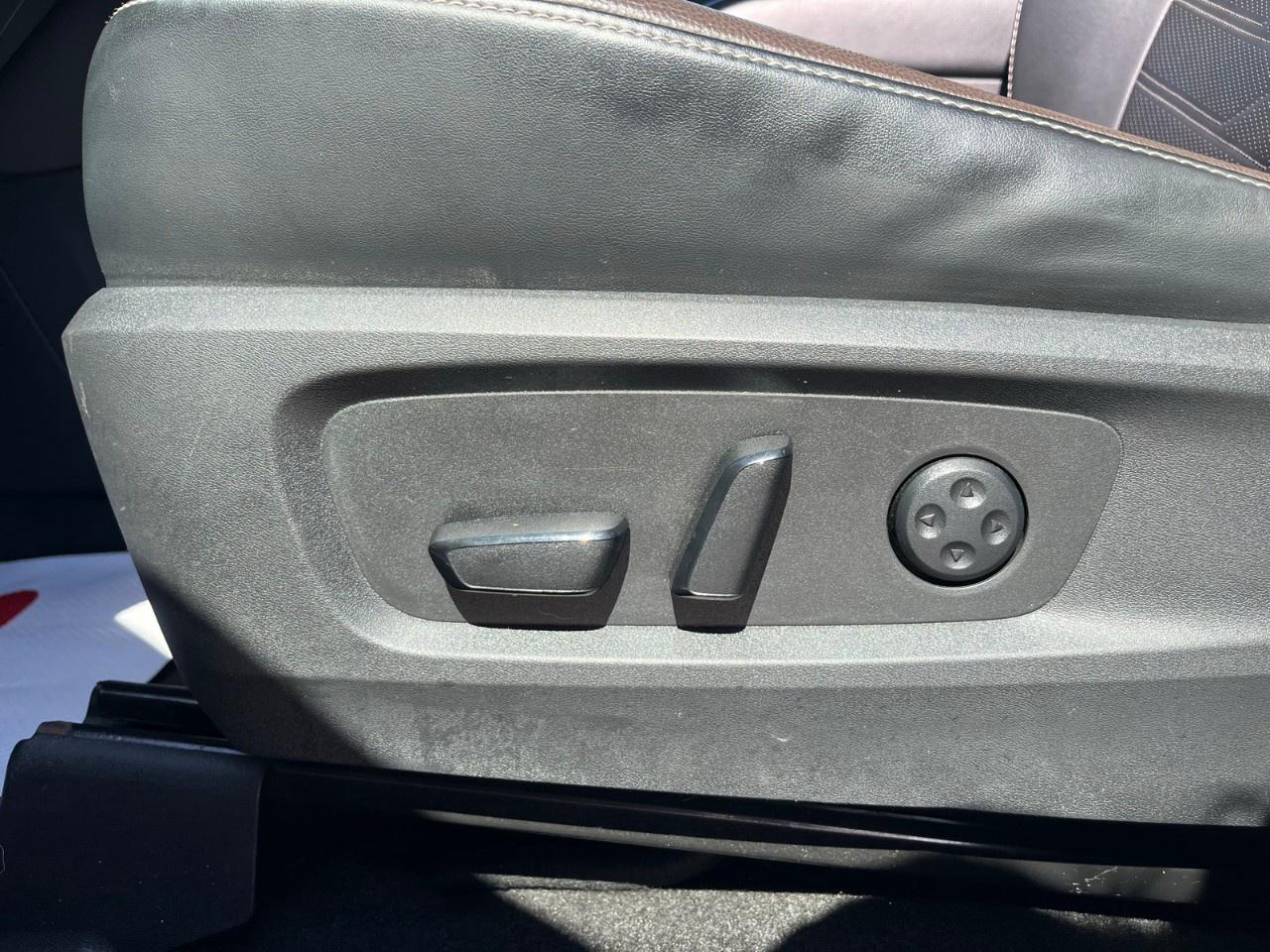 2023 Nissan Pathfinder Platinum 4WD Photo