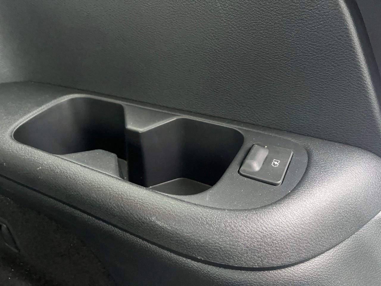 2023 Nissan Pathfinder Platinum 4WD Photo