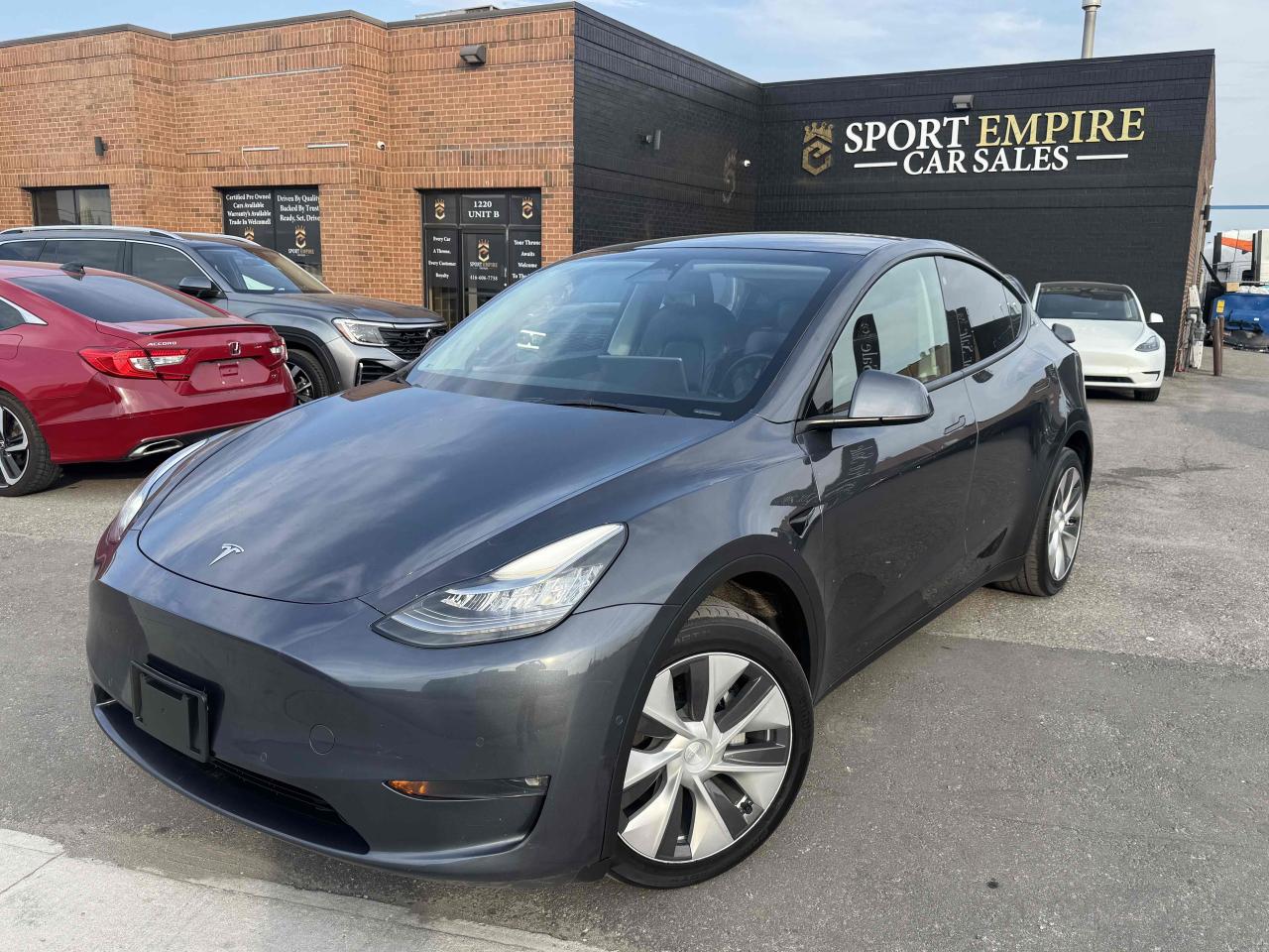 Used 2022 Tesla Model Y LONG RANGE for sale in Mississauga, ON