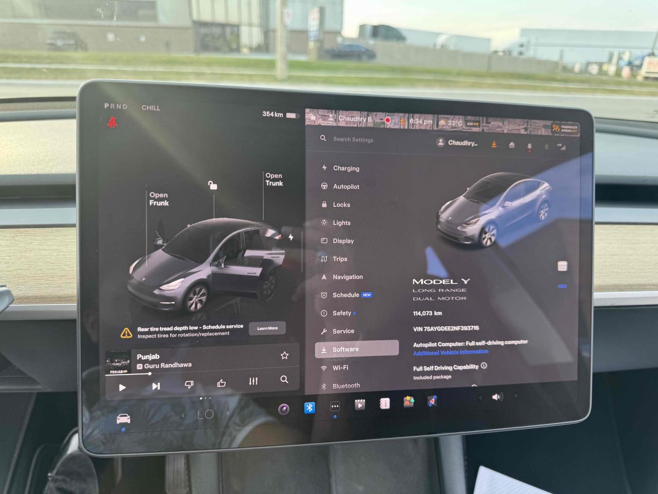 2022 Tesla Model Y LONG RANGE - Photo #11